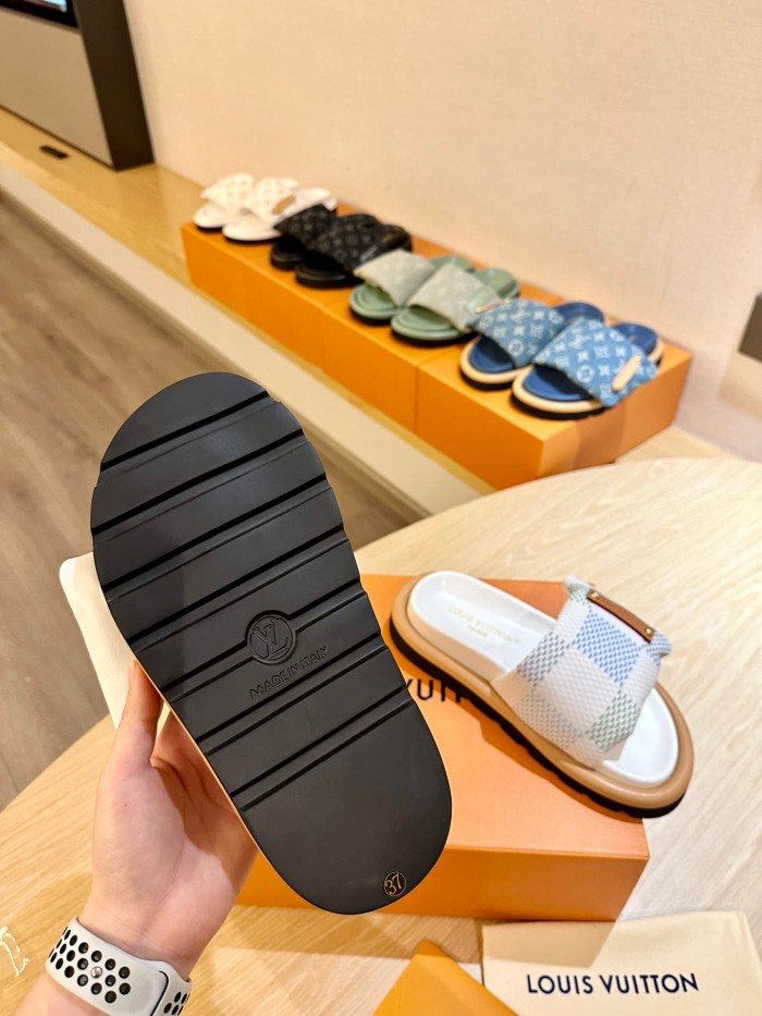 1:1 quality version 3D Logo Floral Velcro Sandals 10 colors 28661452