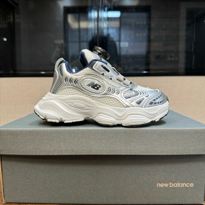Mesh Rotating Button Dad Shoes Running Shoes for Kids 4 colors 29018042