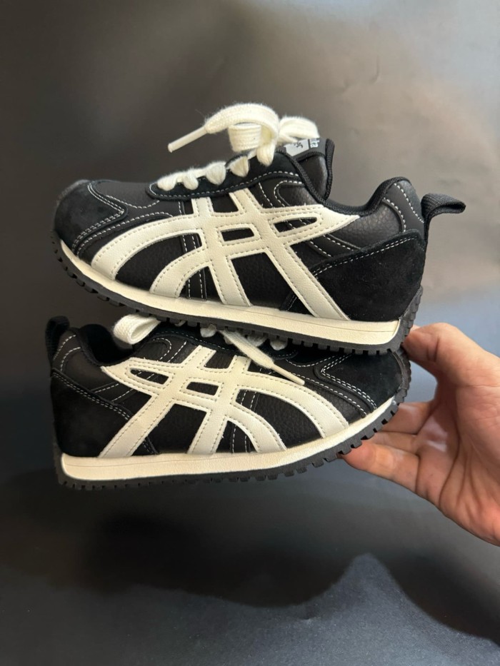 Autumn Winter Retro Leather Sneakers for Kids 3 colors 29006181