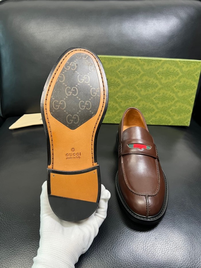 1:1 quality version Red and Green Webbing Men's Loafers 6 colors 28899672