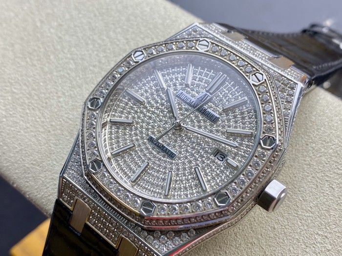 1:1 quality version Royal Oak Collection Moissanite Mechanical Watch【Dial diameter：41mm 】28773699