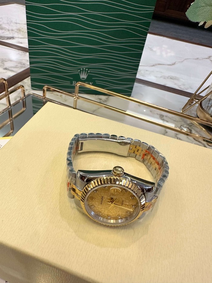 DATE JUST Champagne-Colored Commemorative Pattern Diamond-Set Dial Movement Watch【Dial diameter：40mm 】28771358