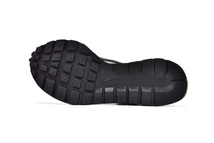 Sacai x  N Pegasua Vaporfly String Black Villain Red CI9928-301