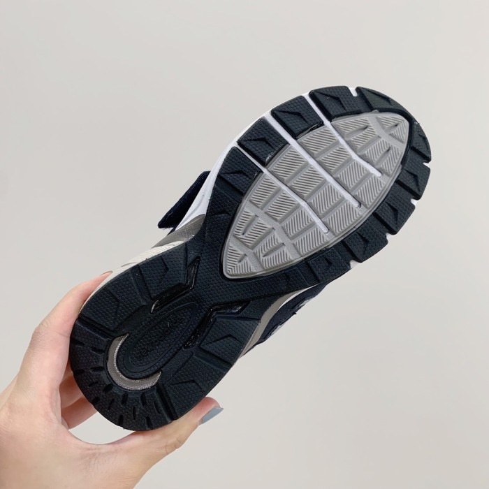 NB990 Lace-Up & Hook & Loop Retro Running Shoes for Kids 9 colors 28998857