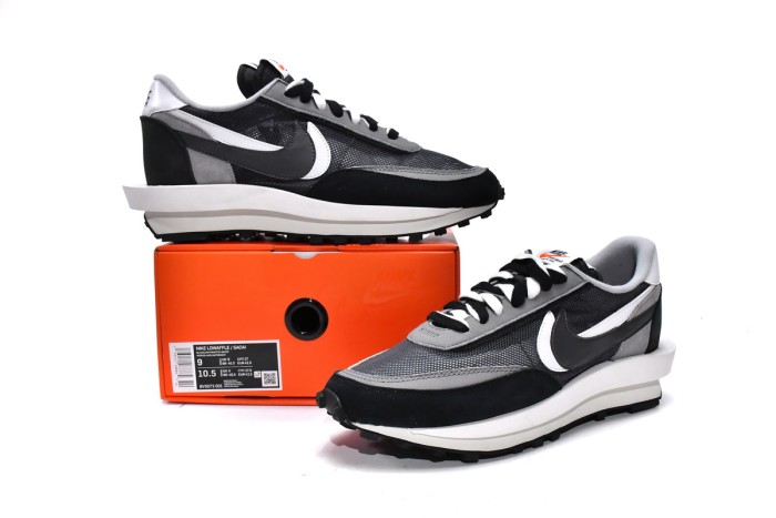 N LD Waffle sacai Black BV0073-001