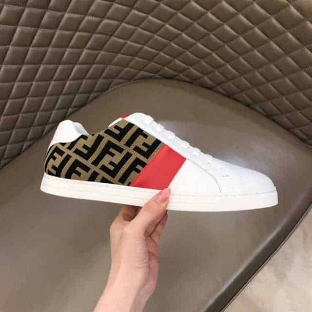 FEND1 FF LOGO PRINT LOW-TOP SNEAKERS   FD16