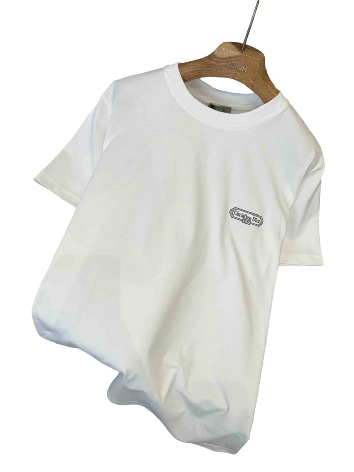 1:1 quality version Logo Embroidered Crew Neck T-shirt 3 colors 28960932