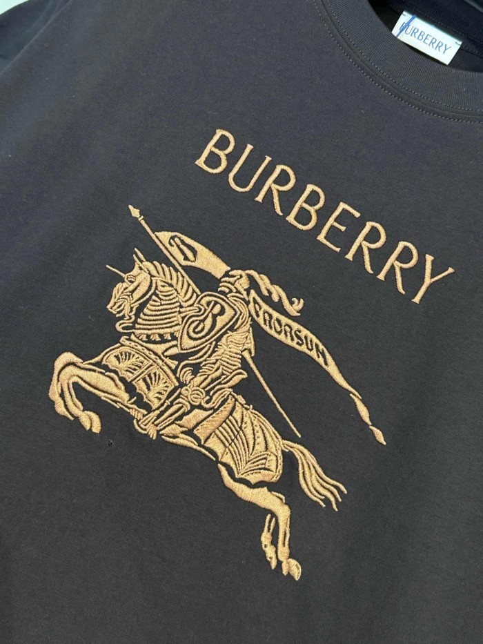 1:1 quality version  letter war horse embroidered crew neck T-shirt 2 colors 28965137