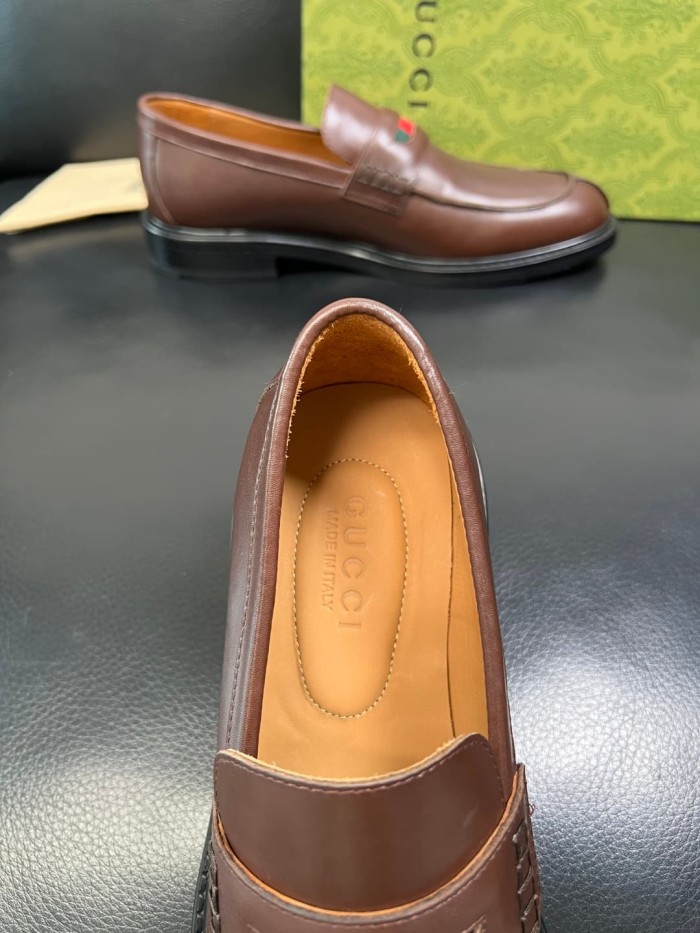 1:1 quality version Red and Green Webbing Men's Loafers 6 colors 28899672