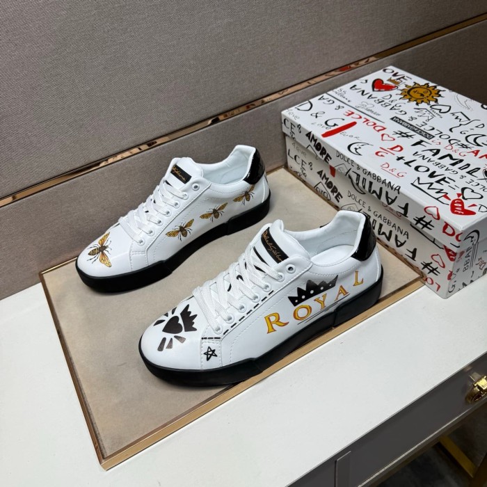 1:1 quality version Heart Crown and Insect Embellishments Casual White Sneakers 28816107