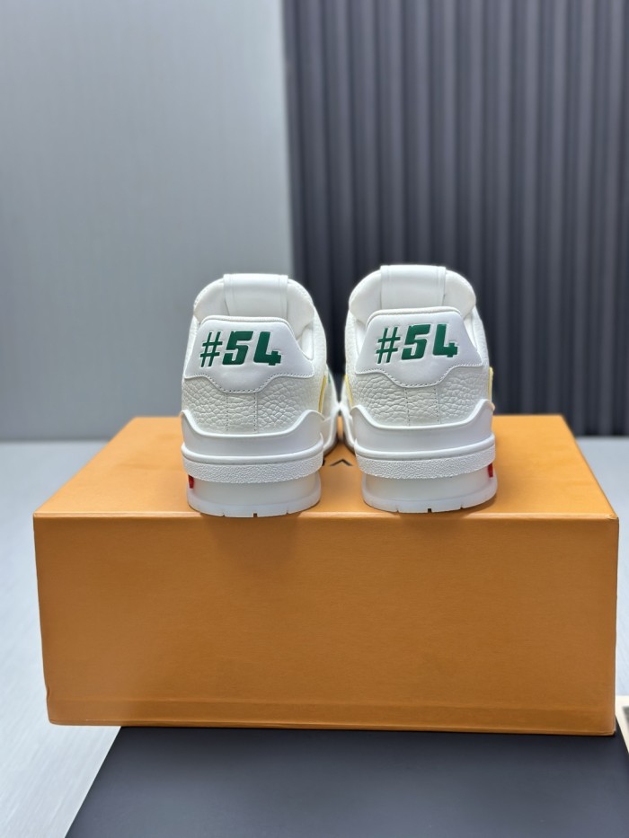 1:1 quality version 28367499 Cowhide Patchwork White Shoes 3 colors