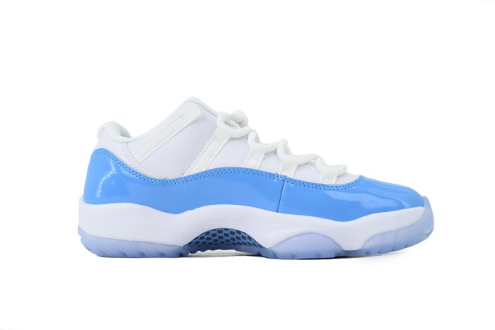 [plus-size shoes]Low-top North Carolina Blue Real Carbon Full-Grain Leather Basketball Sneakers 29030381
