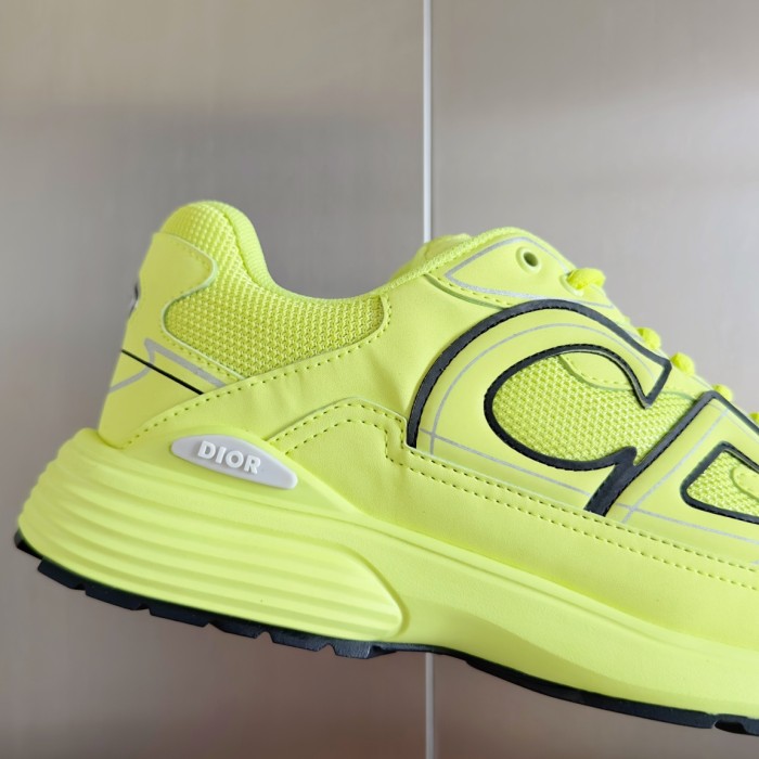 1:1 quality version Leather and mesh fabric patchwork reflective sneakers 35 colors 27736899