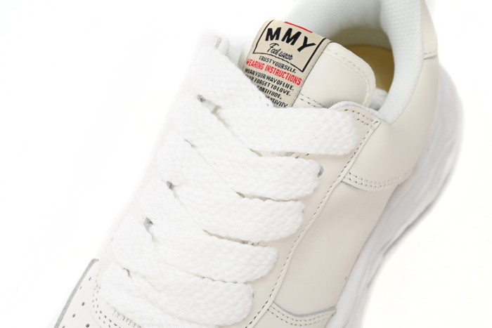 Maison Mih@r@ Wayne OG Sole Low White A07FW702 NO.744
