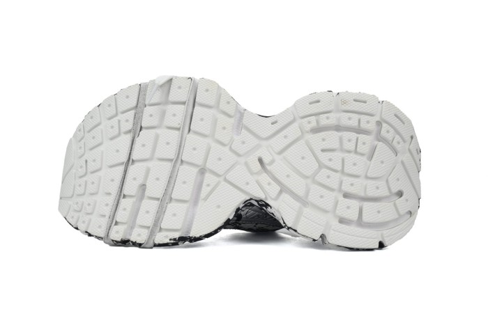 [plus-size shoes] 1:1 quality version 3XL Black White Graffiti Worn-Effect Low-top Dad Shoes 28997825