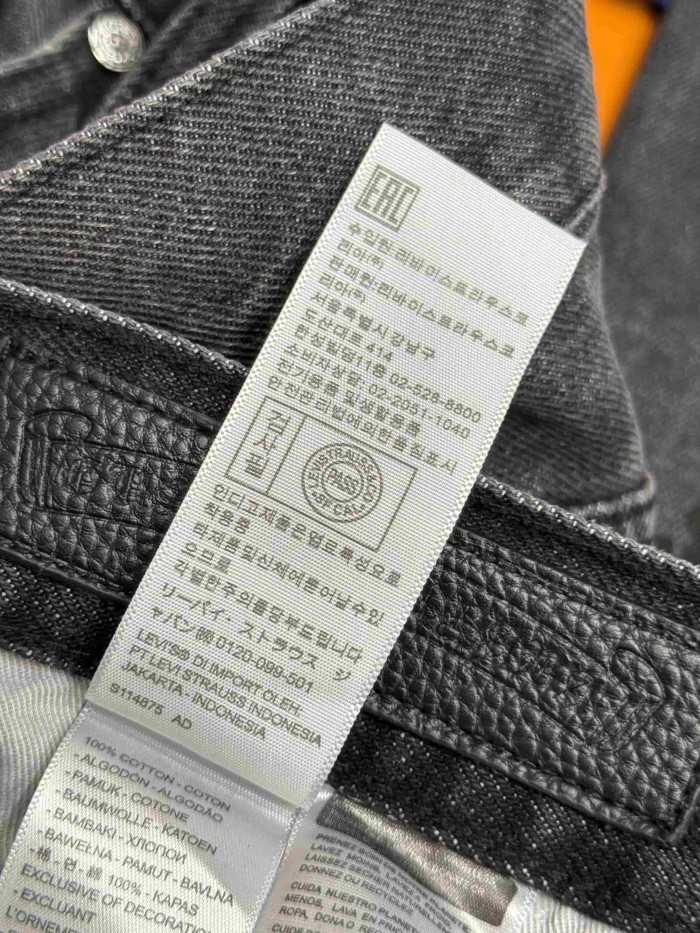 1:1 quality version  Black-Purple Cross Leather Patch Print Jeans 28960875