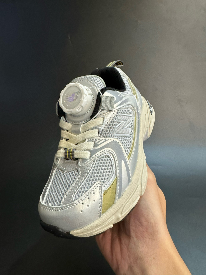 530 Rotating BuckleChunky Retro Sneakers for Kids 4 colors 28999003