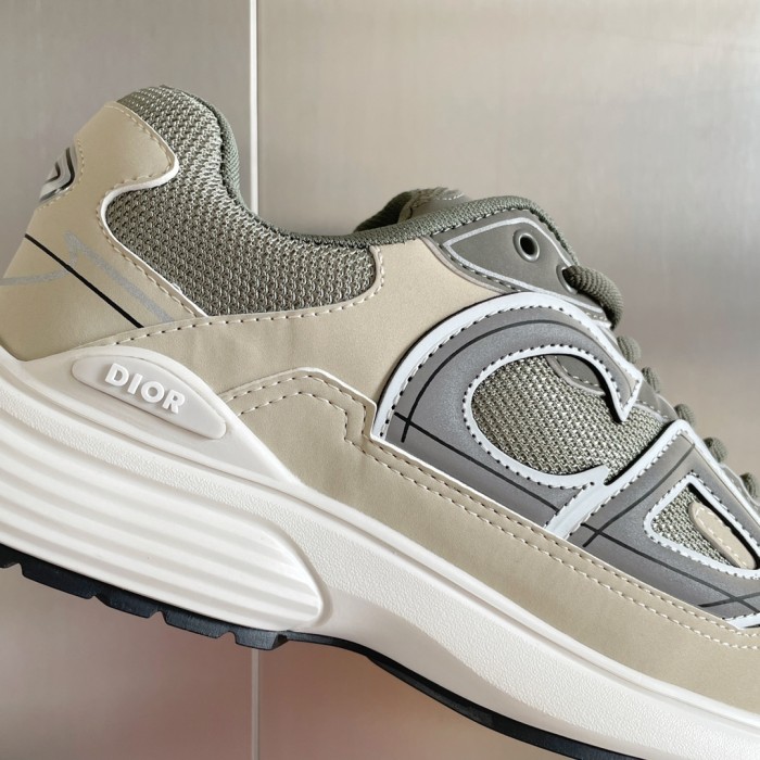 1:1 quality version Leather and mesh fabric patchwork reflective sneakers 35 colors 27736899