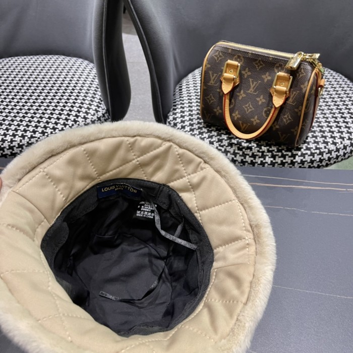 1:1 quality version Rhombus Plaid Raw Edge Fisherman's Hat 3 colors