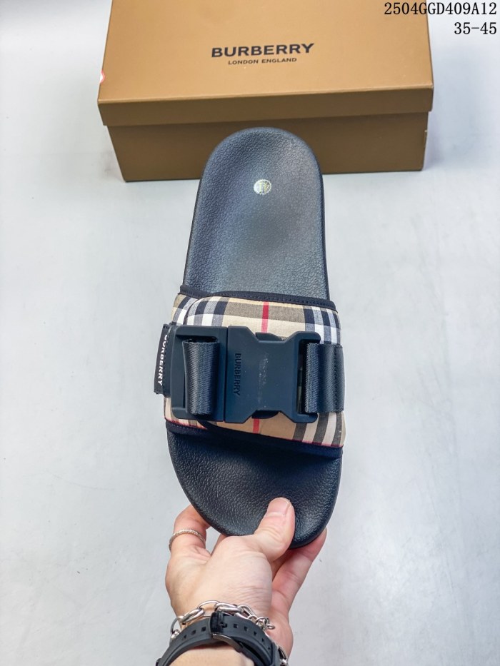 1:1 quality version 27958651 Plaid Dive Slippers
