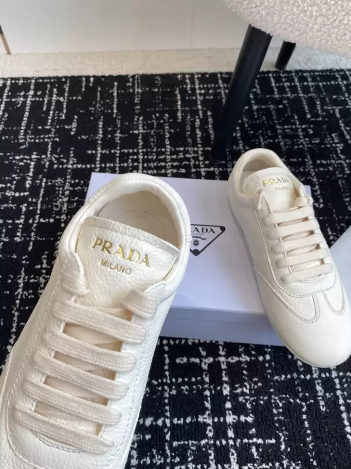 PR@DA@ LEATHER SNEAKERS   PRD034