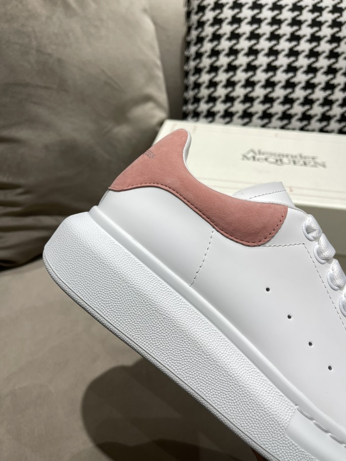 1:1 quality version 28314953 Suede Shoe Tailed White Shoes 12 colors