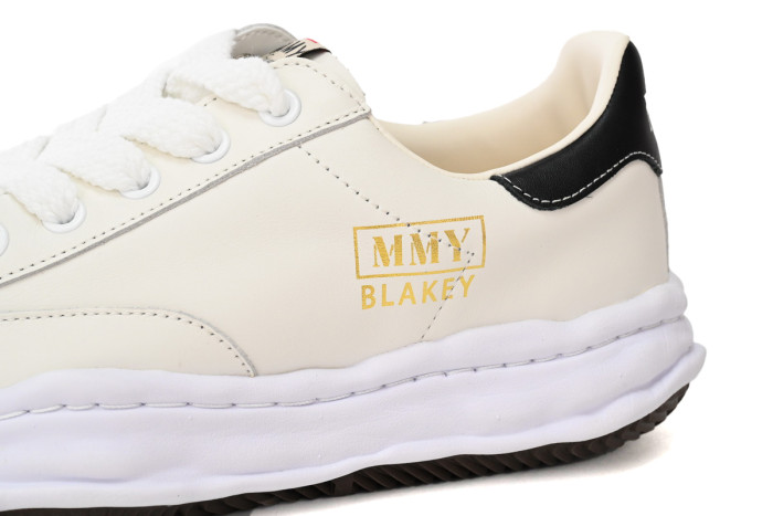 M@ison Mih@r@ Blakey OG Sole Leather Low White A06FW702 NO.702