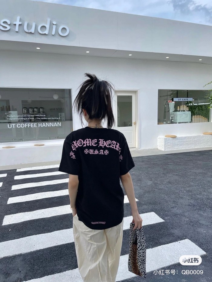 1:1 quality version Pink Label Letter Embroidery Mouth Sanskrit Print T-Shirt 29093531