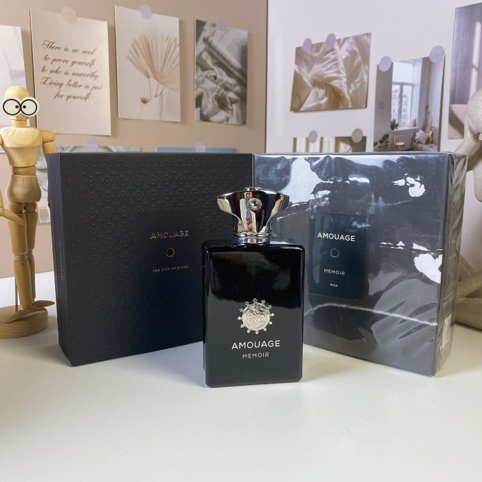 Amouage Memoir Man Eau de Parfum, 2010 28927208