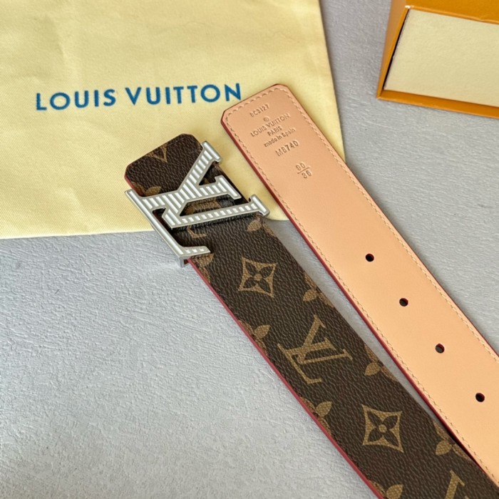 1:1 quality version 28194048 Light Gradient Effect Belt 6 colors