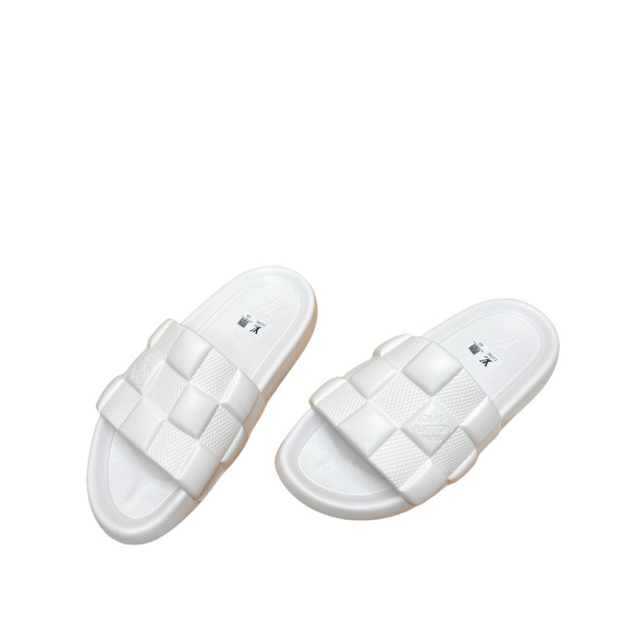 1:1 quality version 27977648 diamond check slippers 3 colors
