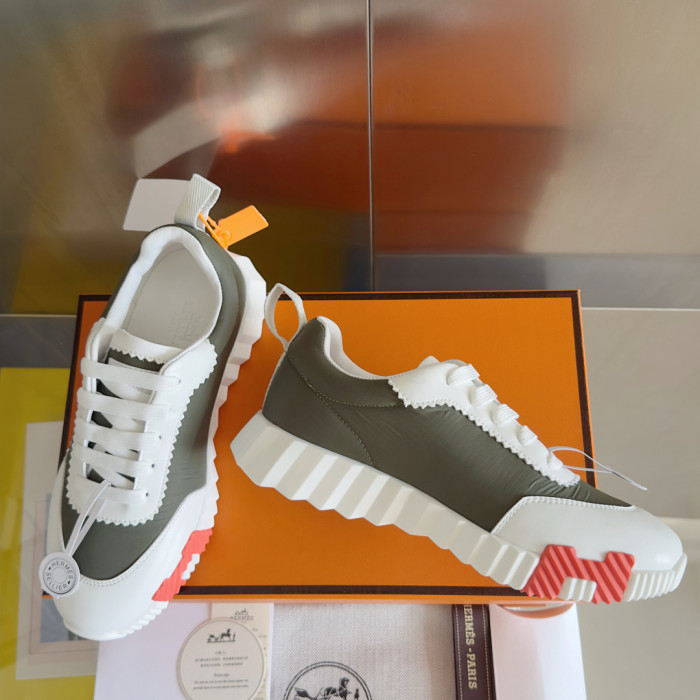 [plus-size shoes]Bouncing Couple Style Mixed Material Breathable Casual Sneakers 3 colors 29085233