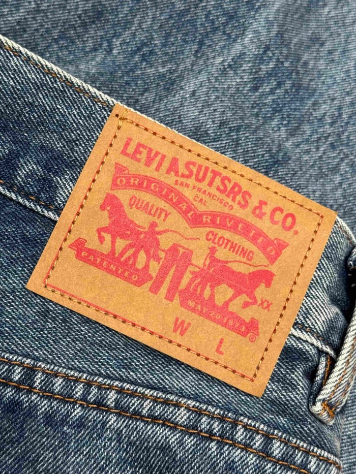 1:1 quality version  red cross leather appliqués washed jeans 28959518