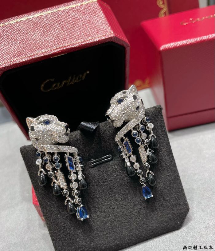 1:1 quality version C@rtier black onyx tassel leopard earrings