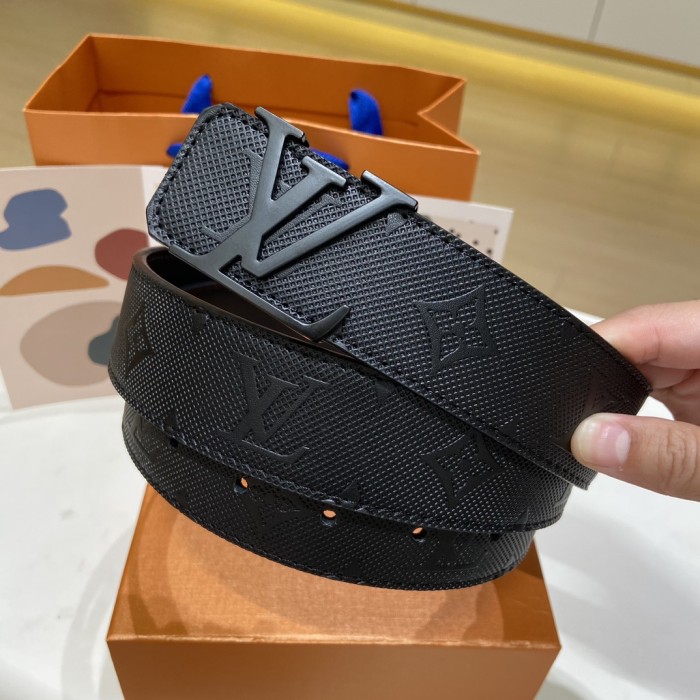 Black Button Embossed Leather Belt【Width 3.5 cm】28549007
