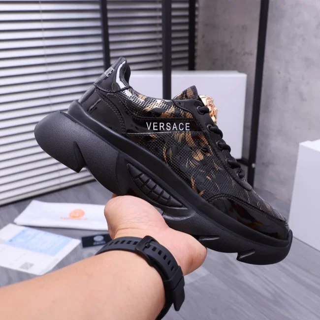 VERS@CE SNEAKERS VS72