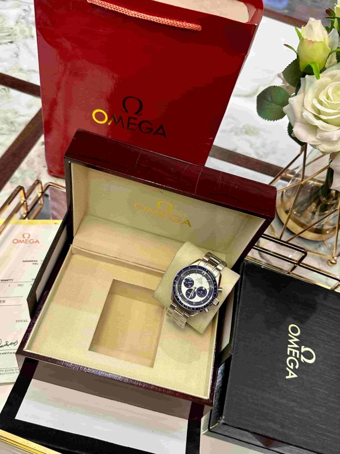 1:1 quality version Speedmaster Series Black White Dial Mechanical Movement Watch【Dial diameter：43mm】28877845