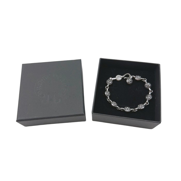Classic Cross-flower Ball-shaped Bracelet 28566093