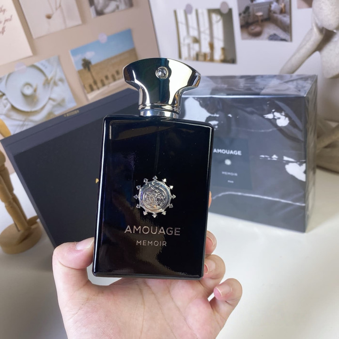 Amouage Memoir Man Eau de Parfum, 2010 28927208