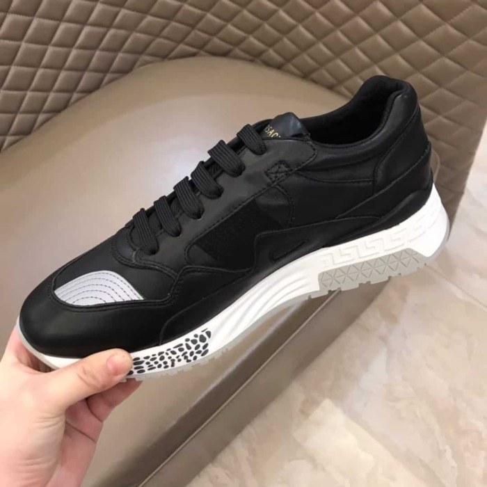 VERS@CE BLACK RUNNER SNEAKERS   VS18