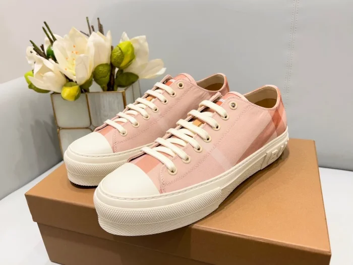 BURB5RRY CHECK COTTON SNEAKERS   BBR128