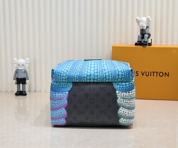 28412823 Gradient Logo Print Backpack 6 colors