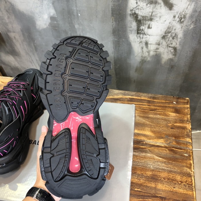 1:1 quality version 28310639 TRACK Black Powder Pink Pops