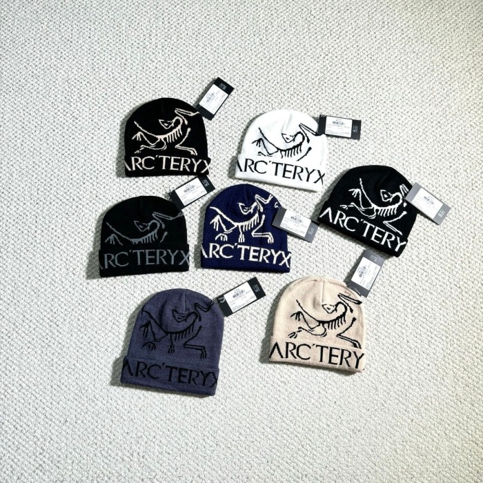 Basic Letter Jacquard Beanie 7 colors 28746595
