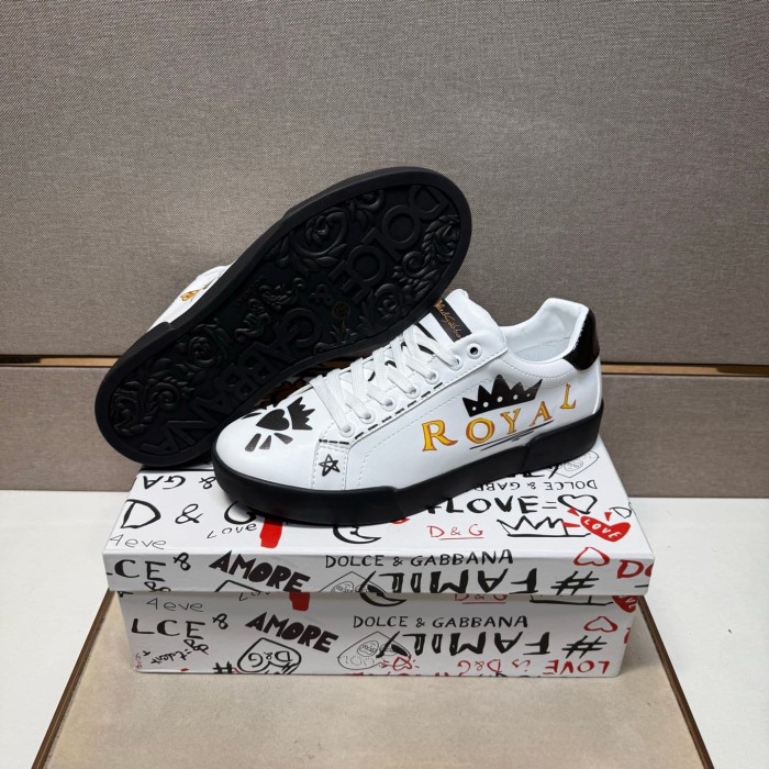 1:1 quality version Heart Crown and Insect Embellishments Casual White Sneakers 28816107