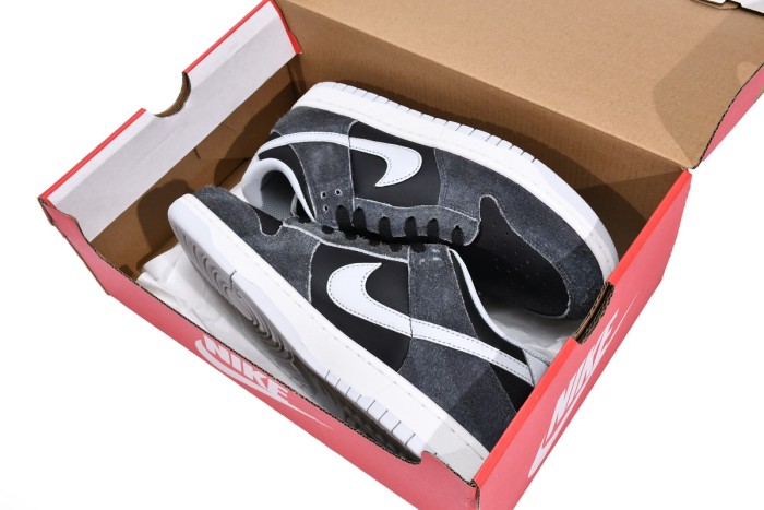N  Dunk Low Retro Animal Pack Zebra DH7913-001