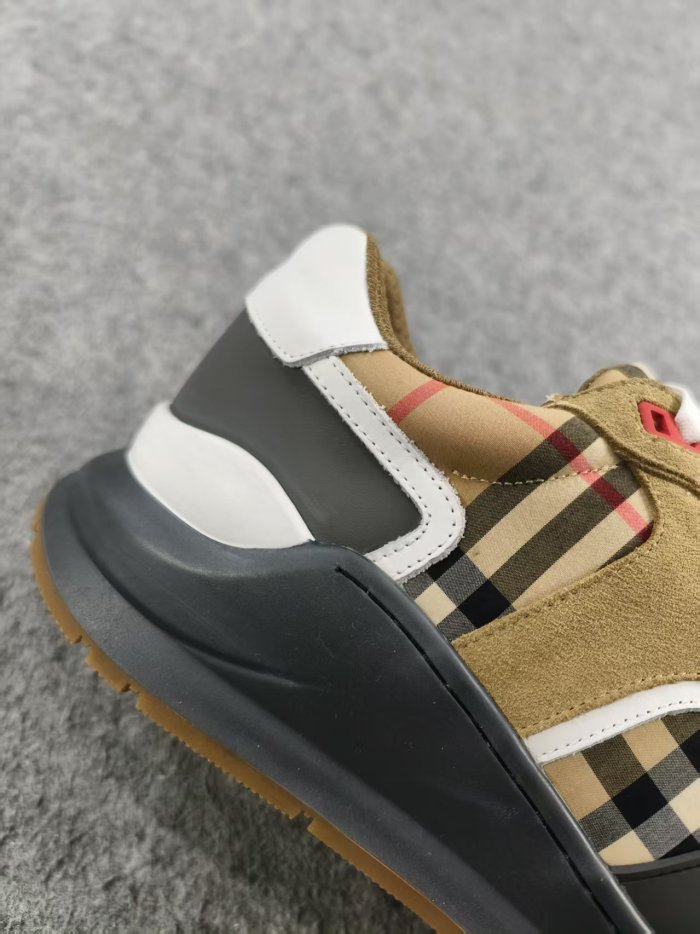 1:1 quality version Vintage Check Velcro Sneakers 28930999