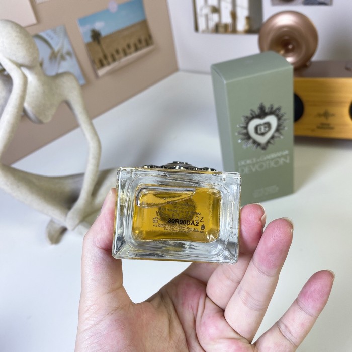 Dolce & Gabbana Devotion Pour Homme Perfume 28673445
