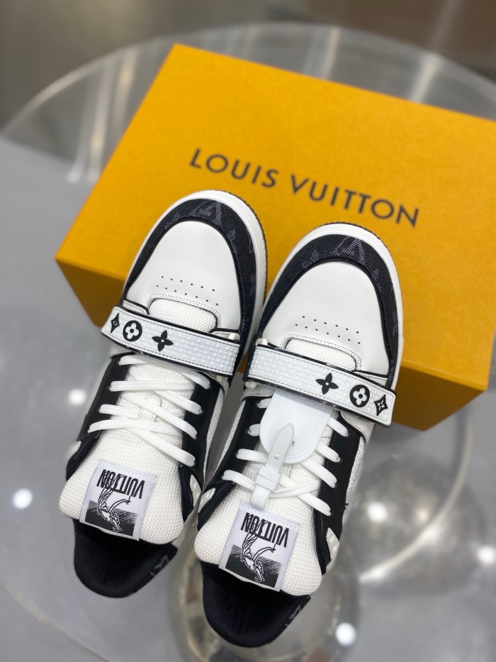 1:1 quality version Mesh Breathable Board Shoes
