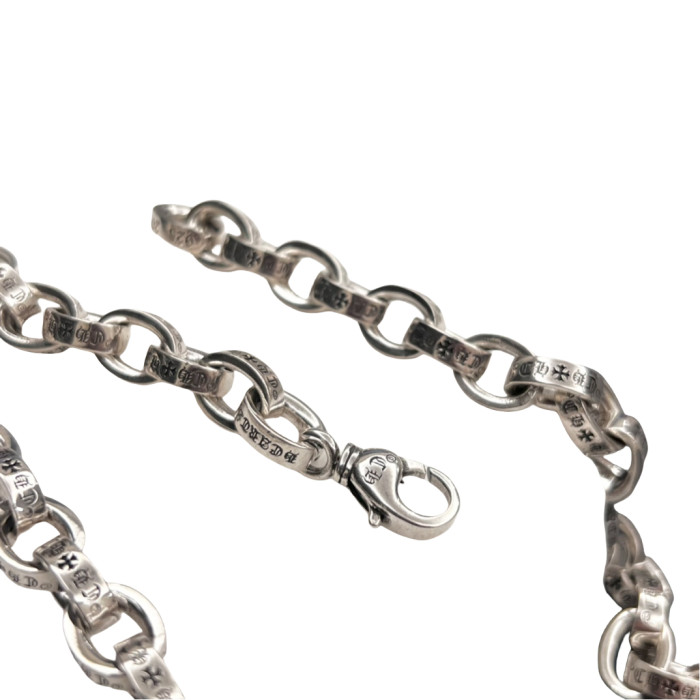 28201130 Letter Chunky Necklace